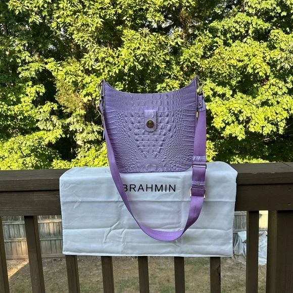 Brahmin Leia Gentle Lavender🪻 Crossbody / shoulder bag - Picture 3 of 3